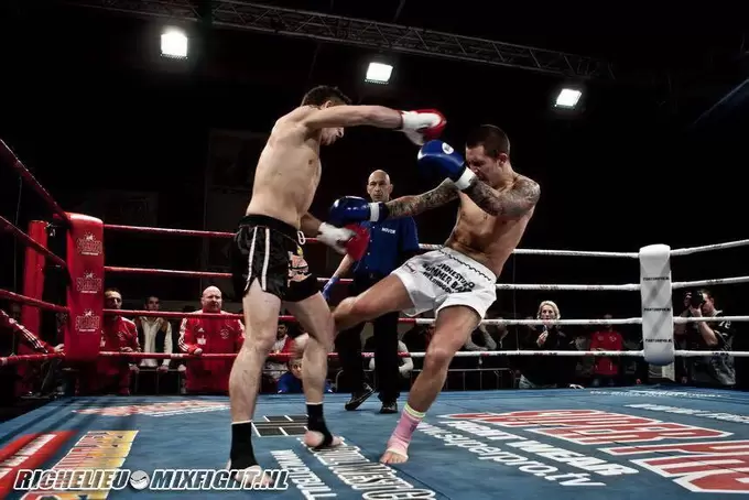Hannes Schneider - Kickboksen